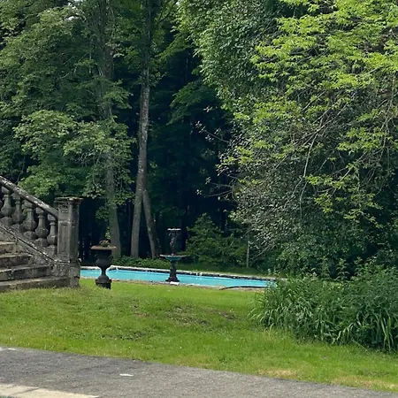 Maison De Maitre - Dans Foret Royale Avec Piscine Et Bed and breakfast Sainte-Croix-Volvestre