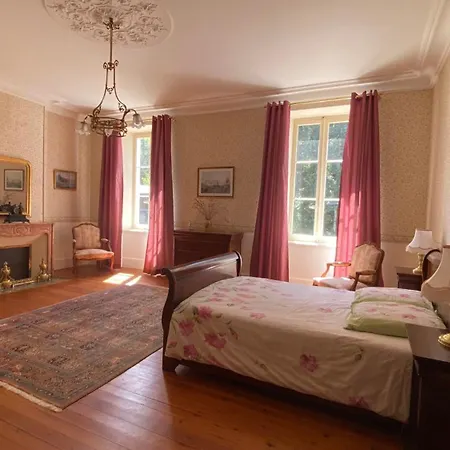 Bed and Breakfast Maison De Maitre - Dans Foret Royale Avec Piscine Et *
